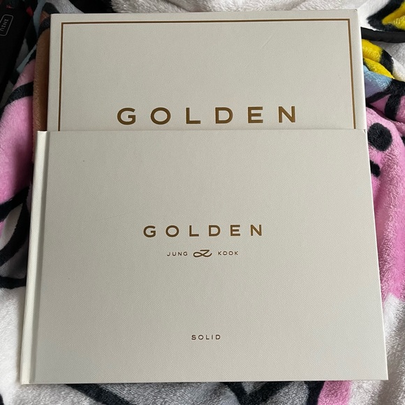 Jungkook Golden Album (photo book only) - Picture 1 of 5